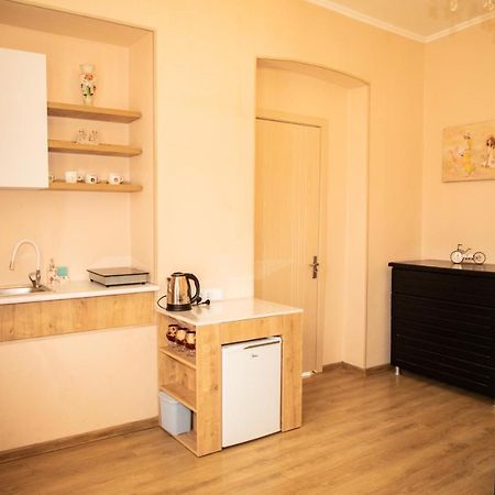 Natali Hotel Tbilisi Buitenkant foto