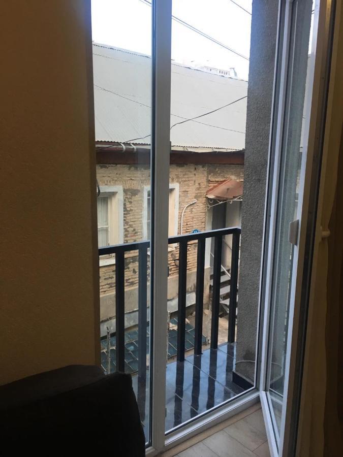 Natali Hotel Tbilisi Buitenkant foto